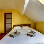 Magnifique Loft Au-dessus De L'ocean, Place De Parking アパート *