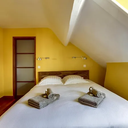Magnifique Loft Au-dessus De L'ocean, Place De Parking Apartment *