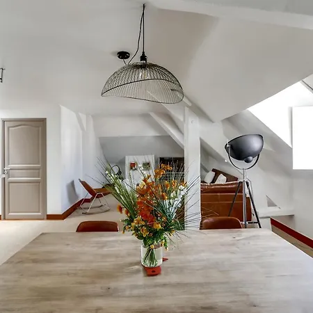 Apartment Magnifique Loft Au-dessus De L'ocean, Place De Parking *